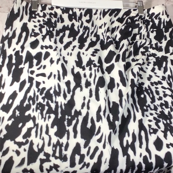 Reitmans Animal Print Pencil Skirt, Size 14 - Picture 2 of 8